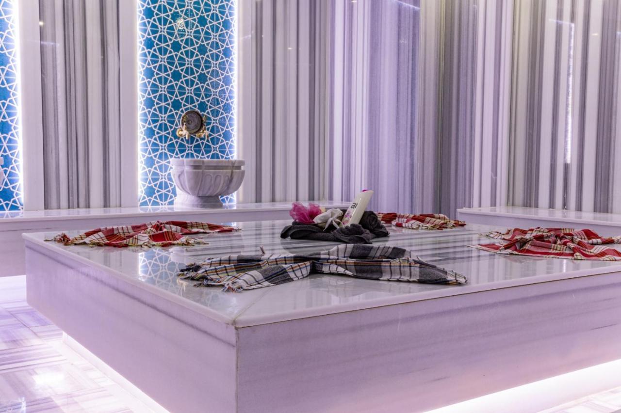 Mays Royal Hotel Istanbul Exterior photo